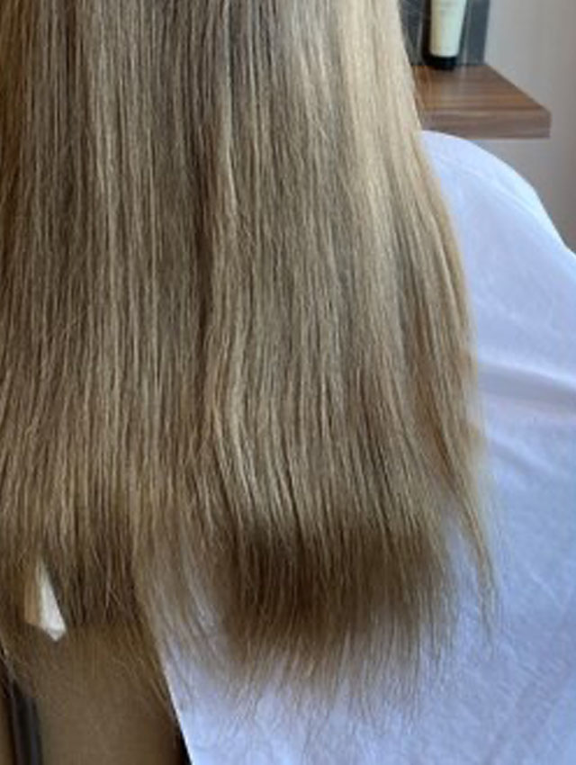 グレージュカラー