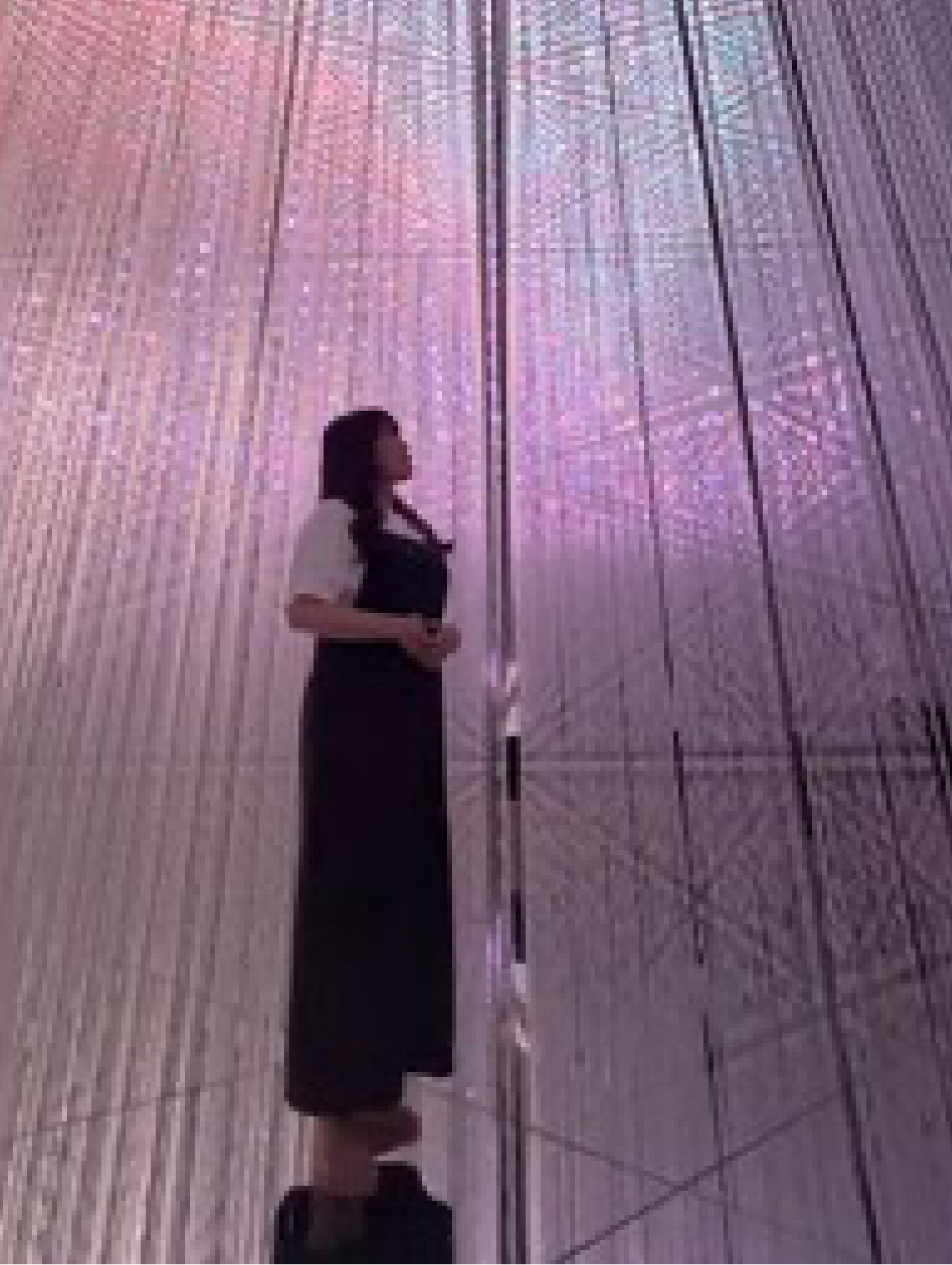 休日 チームラボ